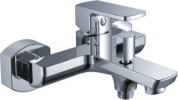 Baterie cada-dus Gehler QUADRATcu accesorii (para de dus mobila, furtun flexibil, agatatoare de dus)